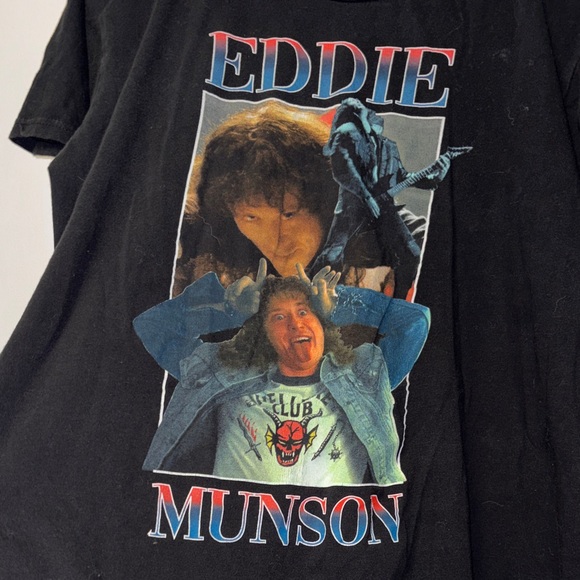 Netflix Black Eddie Munson Short Sleeve Tee - Picture 4 of 4